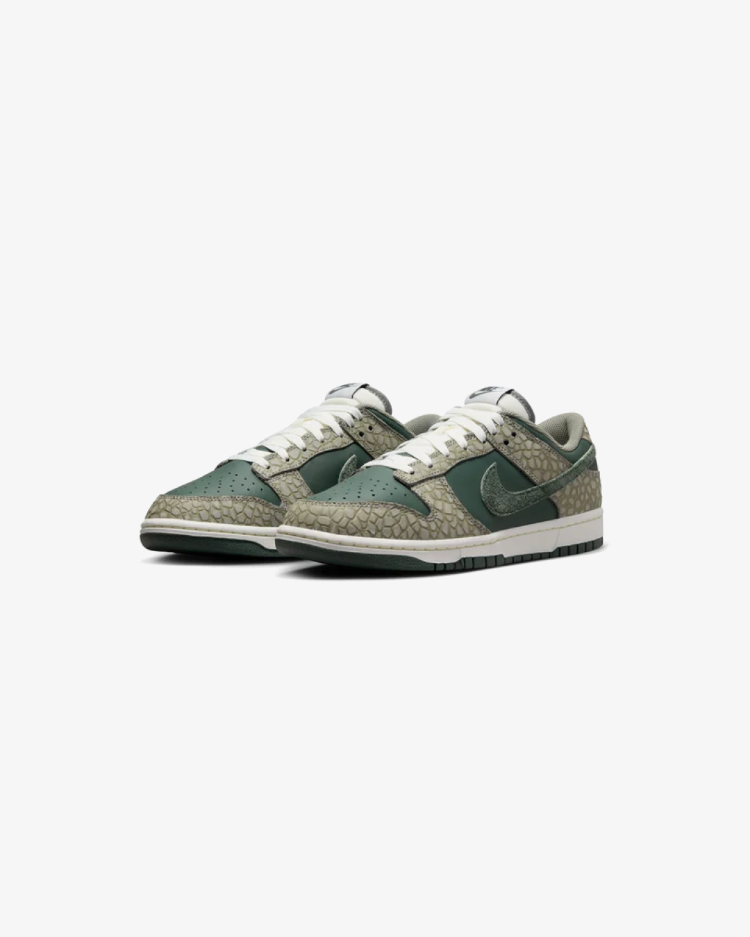 Nike SB Dunk Low ‘Urban Landscape’ Sneakers