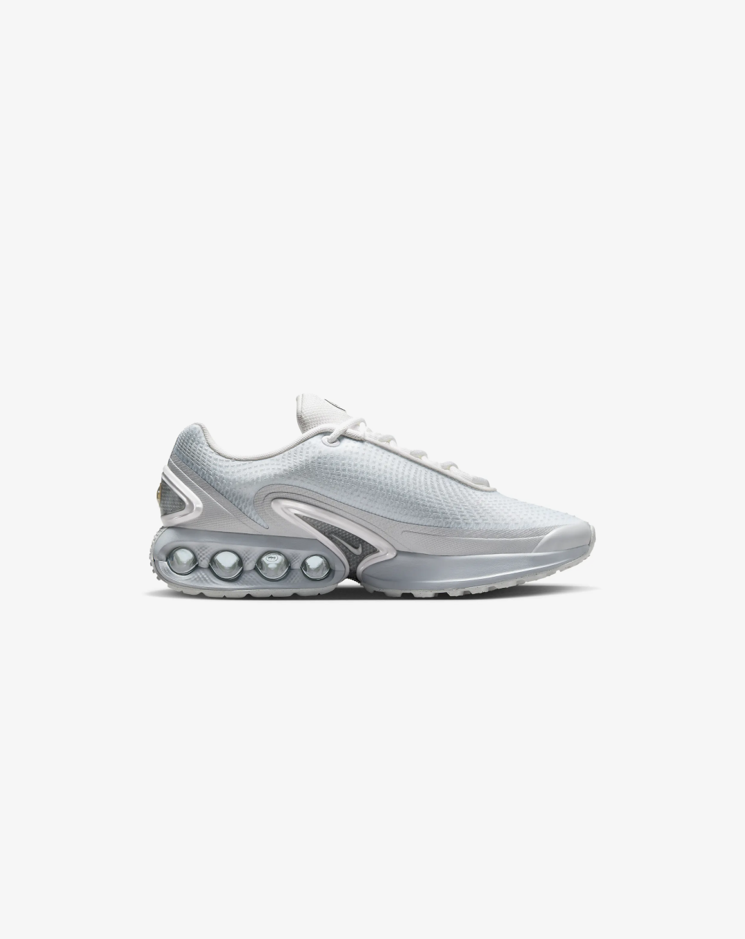 Nike Airmax DN ‘Triple White’ Sneakers