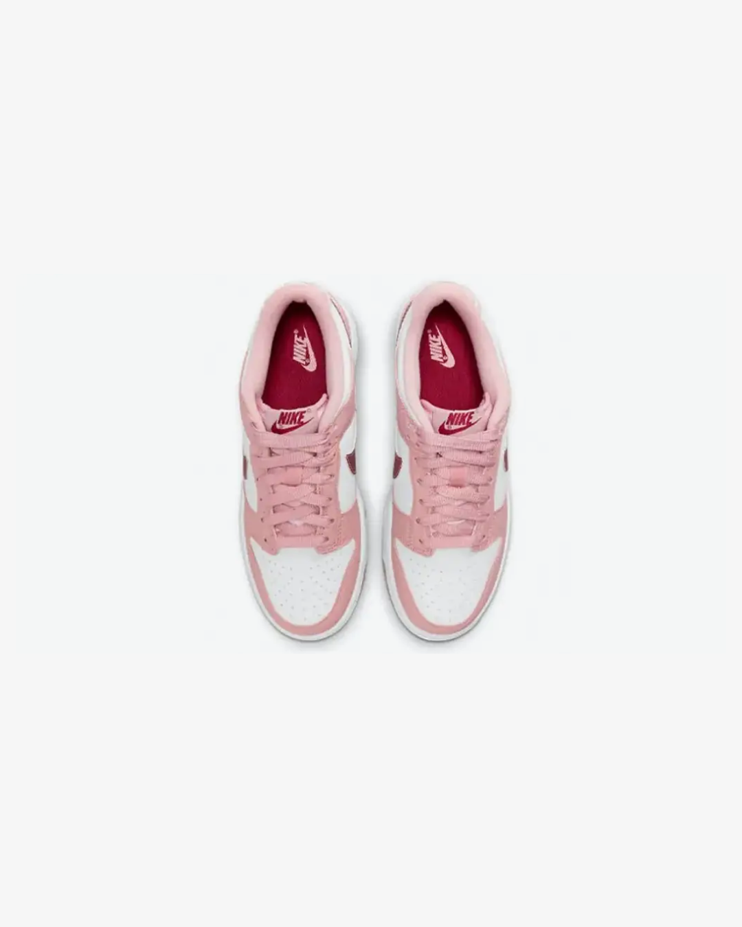 Nike SB Dunk Pink Velvet Sneakers