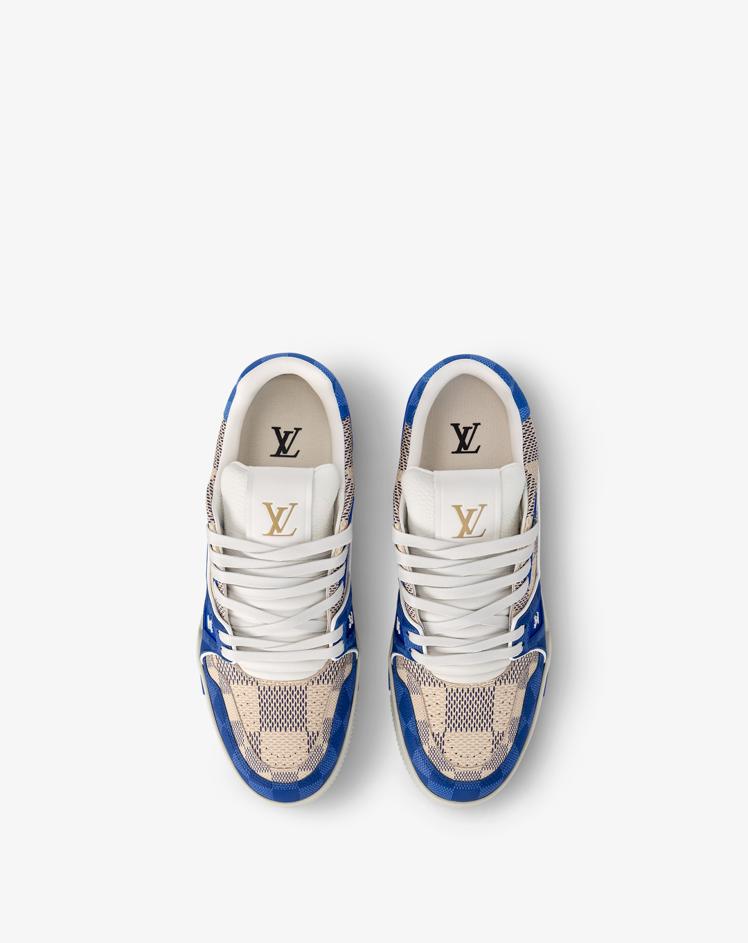 Louis Vuitton Trainer Damier Sneakers.
