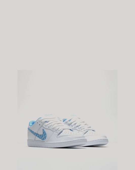 Nicole Hause x Nike Sb Dunk Low ‘White/Univeristy Blue' Sneakers