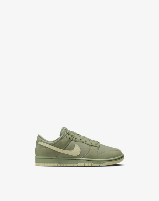 Nike SB Dunk Low 'Premium Oil Green' Sneakers