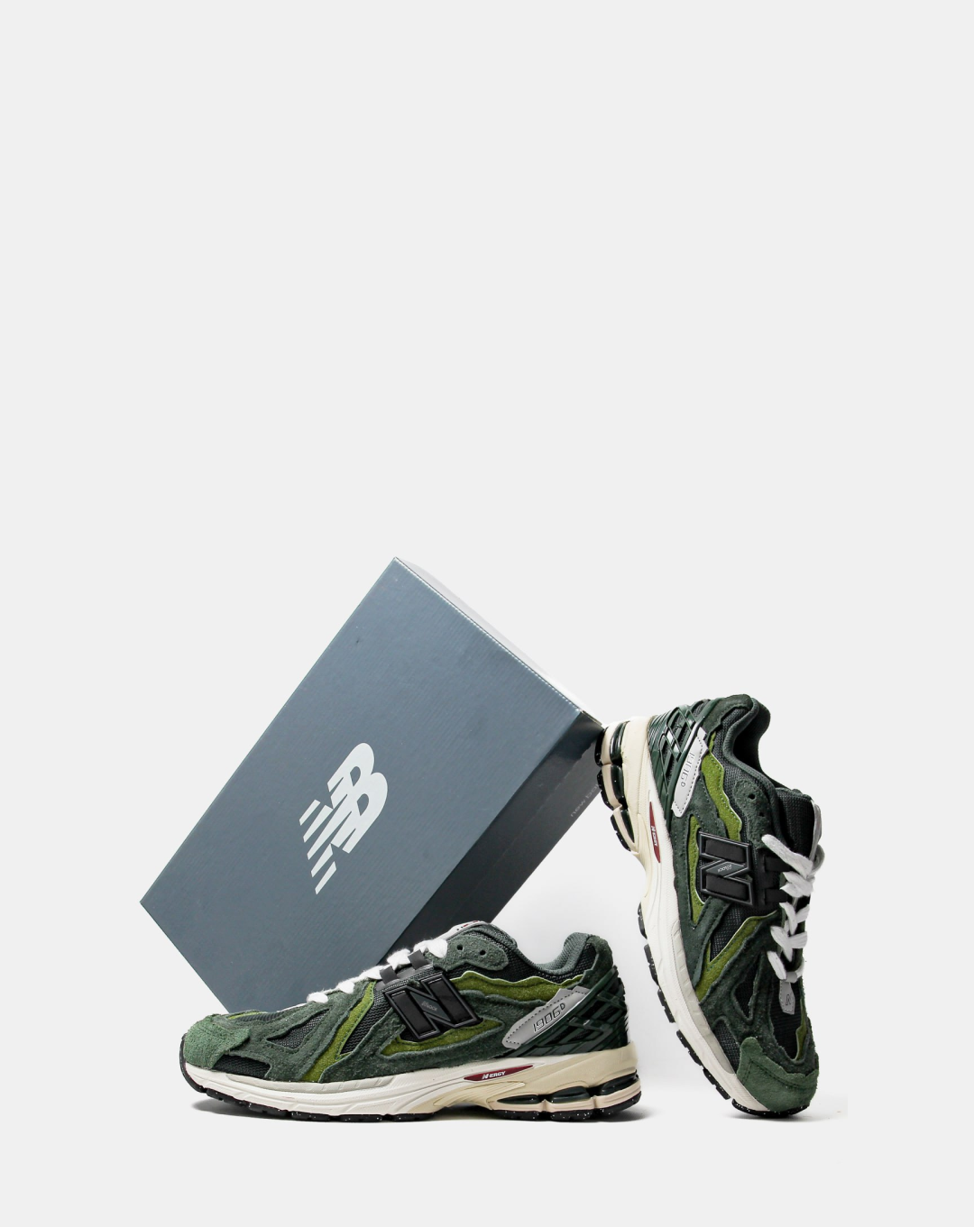 New Balance 1906D "Protection Pack Green Olive Leather" Sneakers