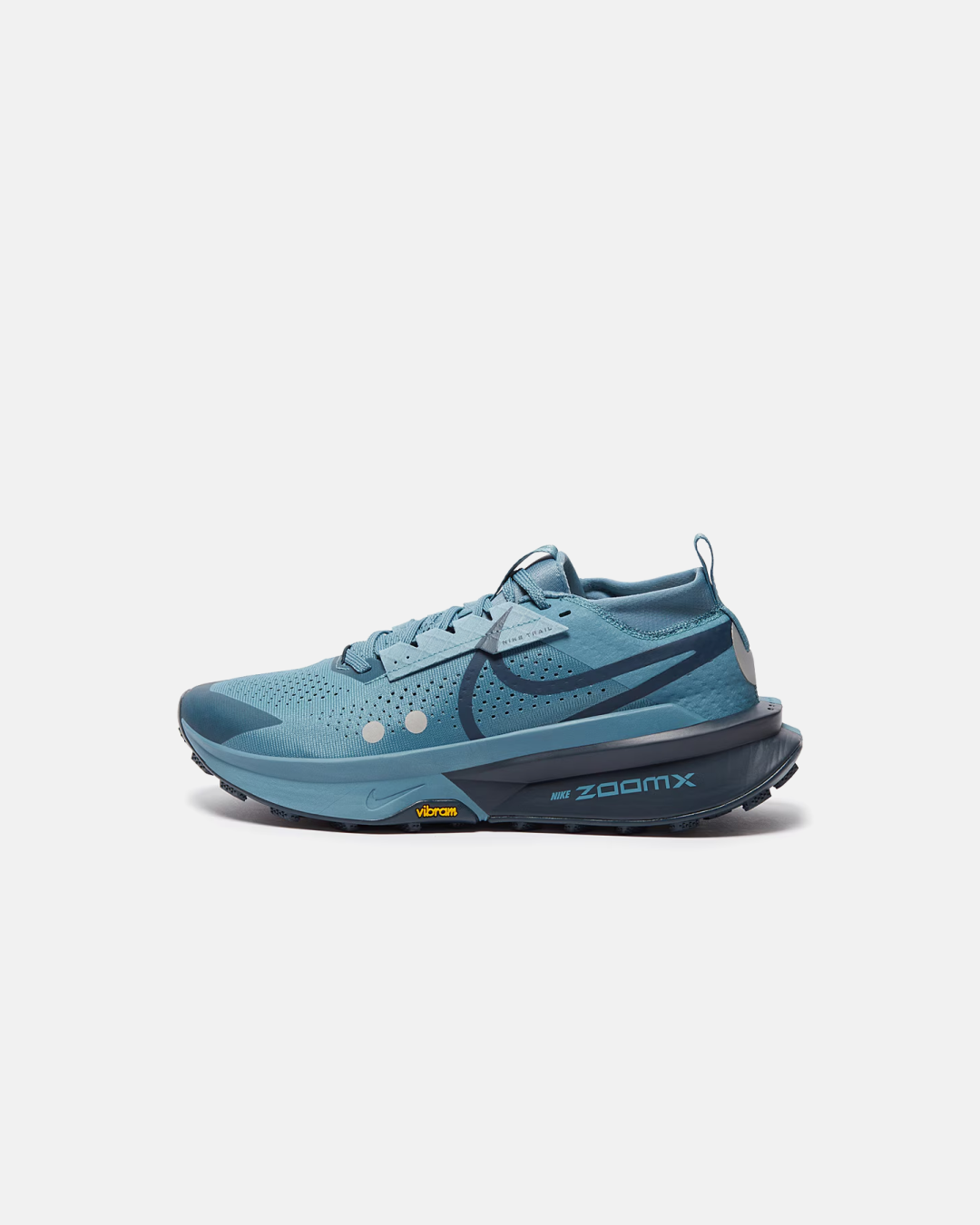 Nike Zegama 2 in Smokey Blue, Armory Navy & Metallic Platinum
