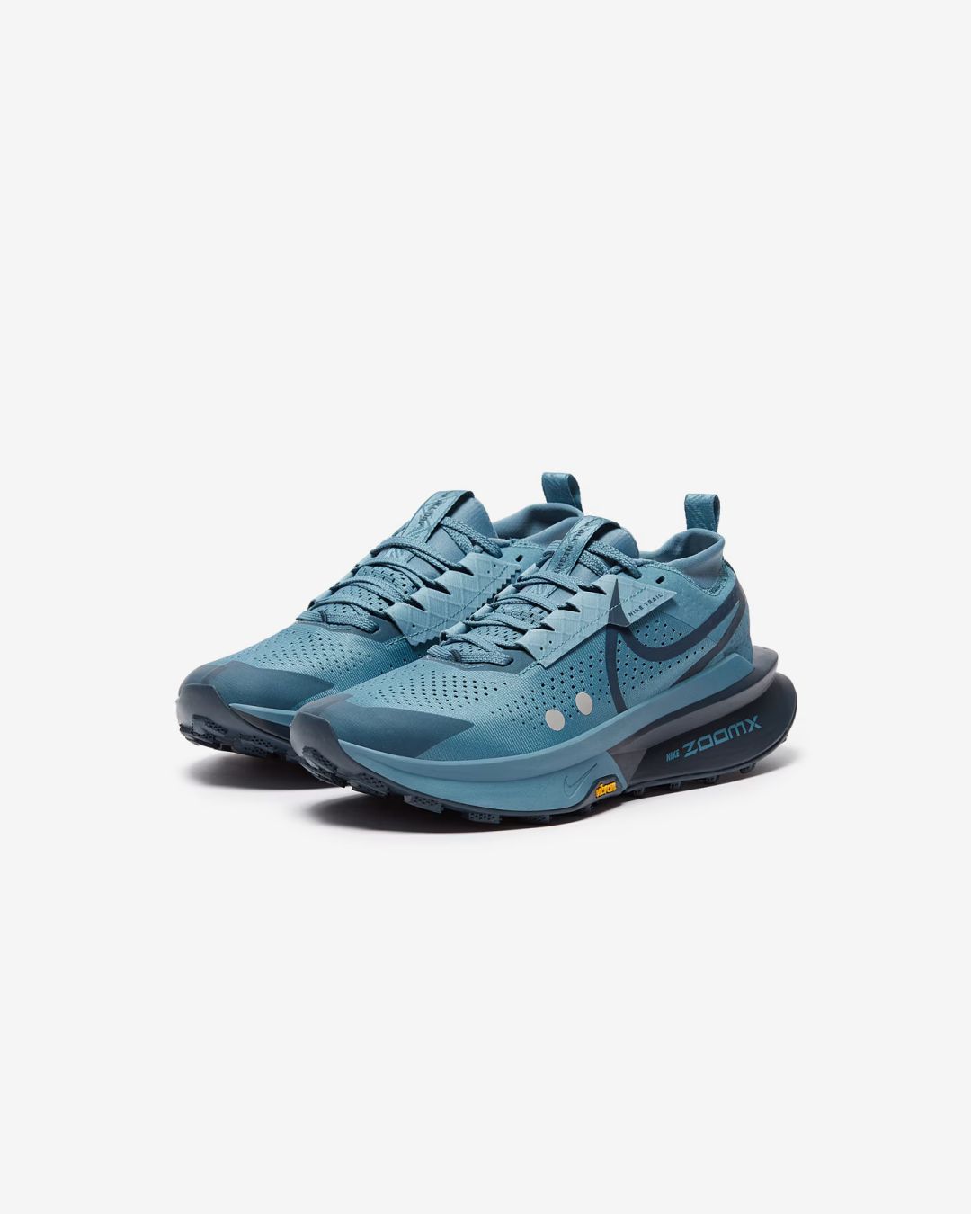 Nike Zegama 2 in Smokey Blue, Armory Navy & Metallic Platinum