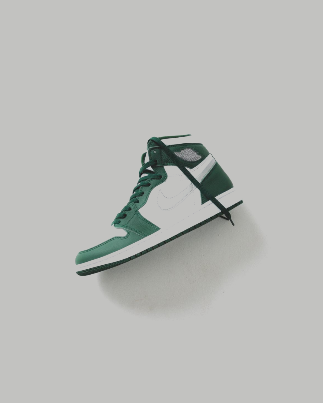Air Jordan 1 Retro High OG “Gorge Green” Sneakers