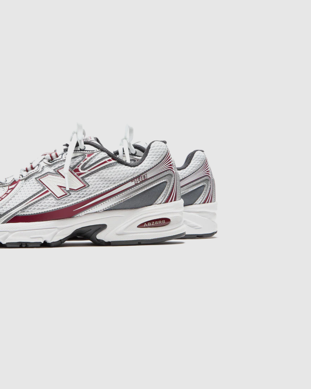 NEW BALANCE 740 MERCURY RED CASTLEROCK