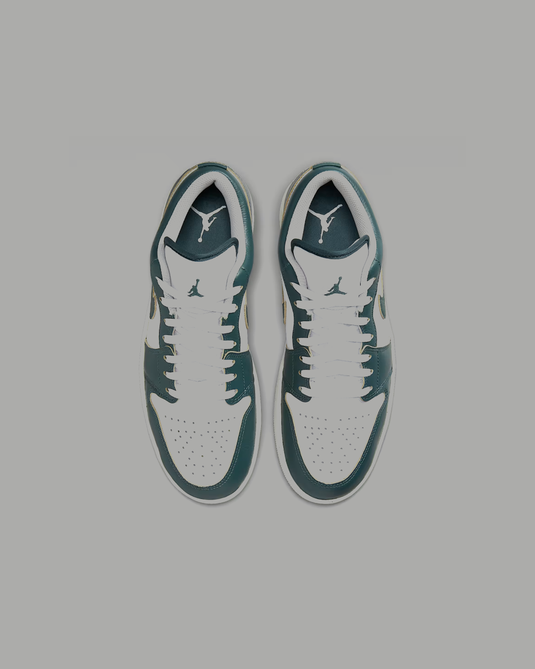 Air Jordan 1 Low SE “Oxidized Green” Sneakers