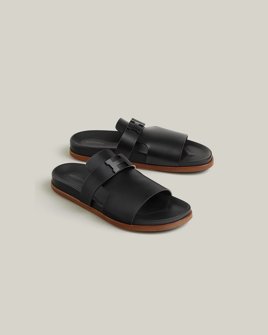 Hermès Jaures Sandal in Noir