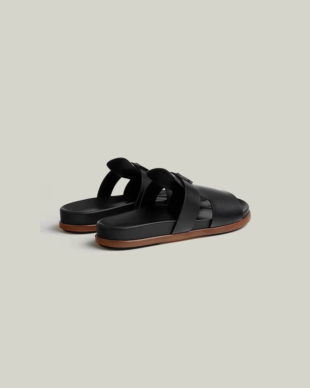 Hermès Jaures Sandal in Noir