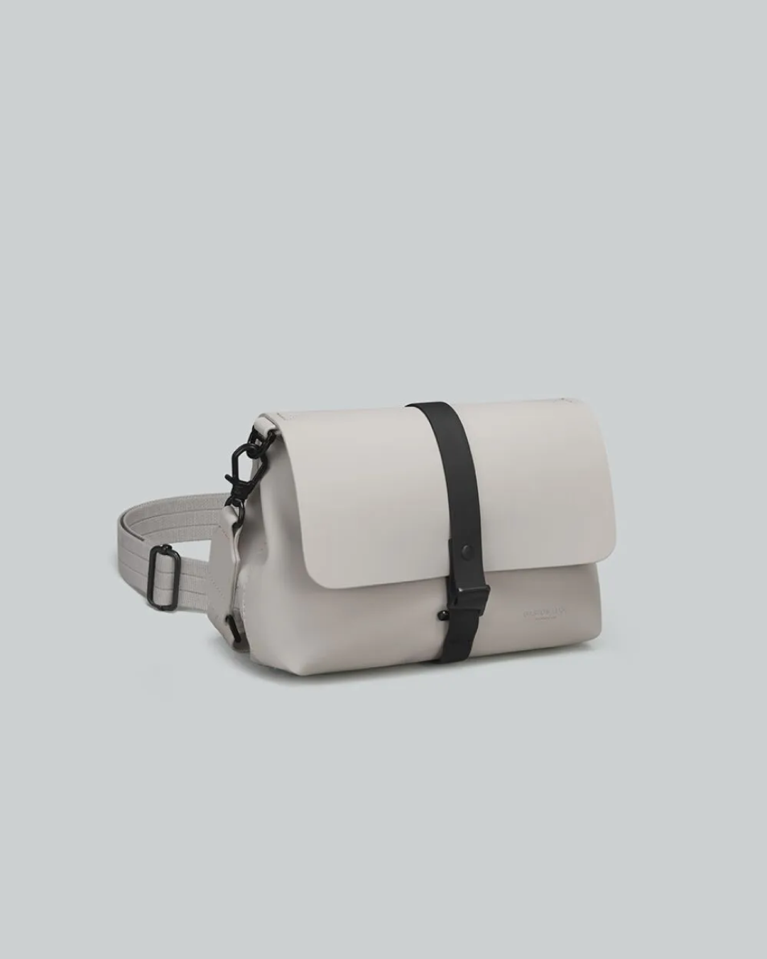 Gaston Luga Spläsh Crossbody Bag Taupe