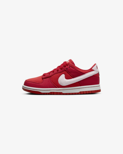 Nike SB Dunk Low ‘Valentines Day - Girls Don’t Cry’ Sneakers