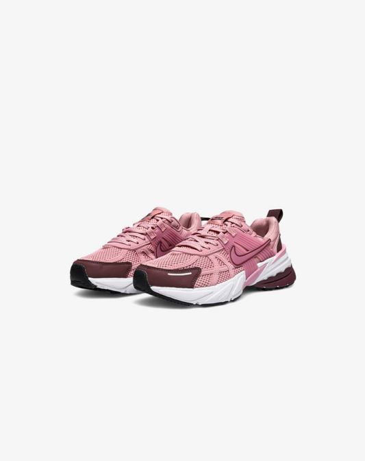 Nike V2K Runtekk Pink Summit Sneakers