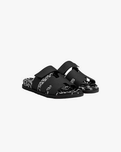 Hermès Chypre Black and White with "Graff Hermès" Print Sandals