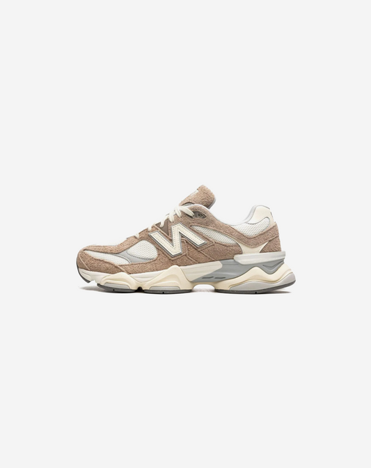 New Balance 9060 Driftwood‘ Sneakers.