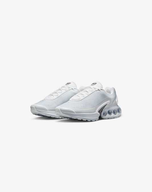 Nike Airmax DN ‘Triple White’ Sneakers