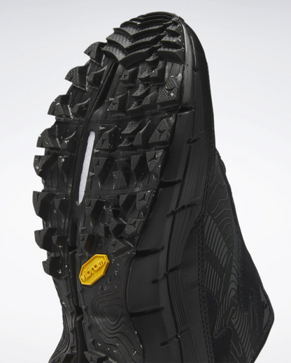 Reebok Zig Kinetica 2.5 Edge Vibram Black Sneakers