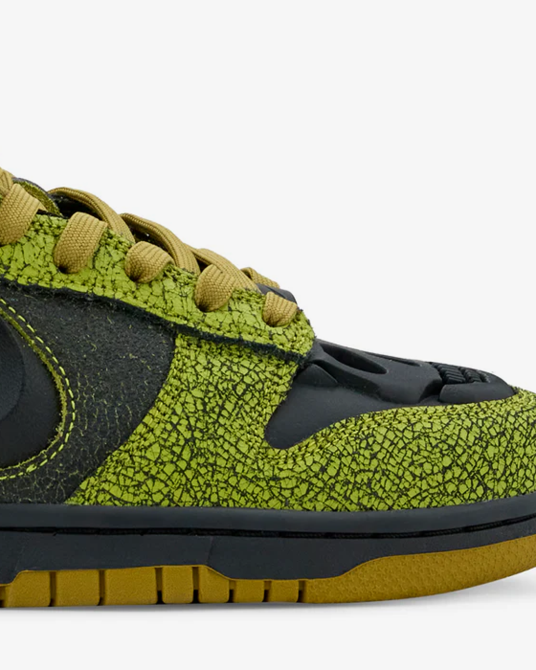 Nike Dunk Low Pro "Halloween Bright Cactus" Sneakers