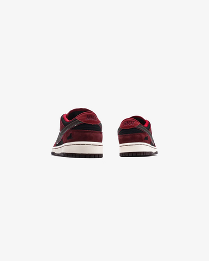 Riot Skate Shop x Nike SB Dunk Low Pro "Mahogany" Sneakers