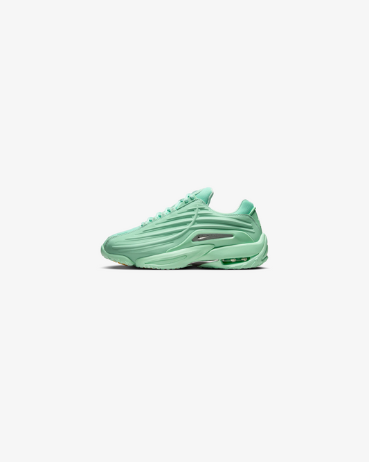 Drake X Nike Nocta Hot Step 2 ‘Fresh Mint‘ Sneakers