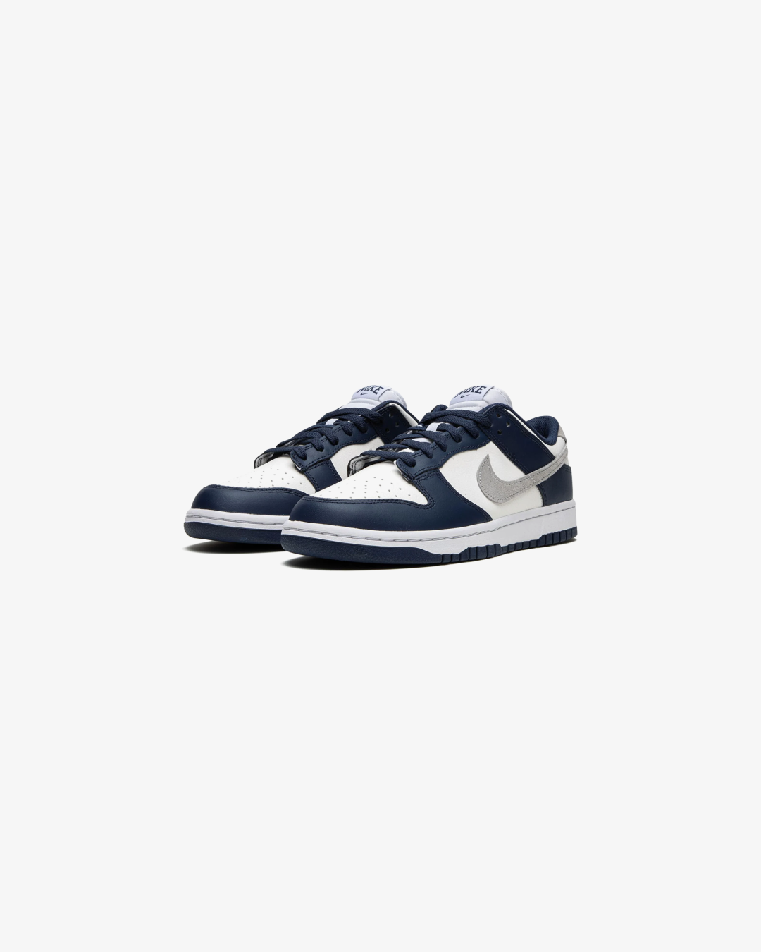 Nike SB Dunk Low “Midnight Wavy” Sneakers