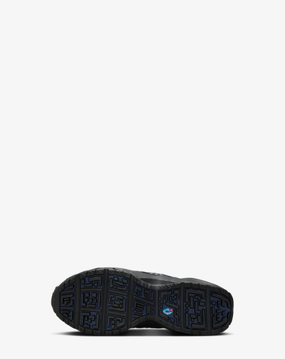Nike Air Max SNDR ‘Grey Haze and Obsidian’ Sneakers