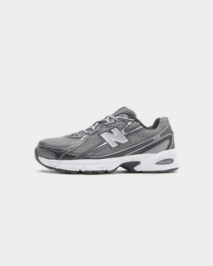 New Balance 740 in Dark Grey and Silver