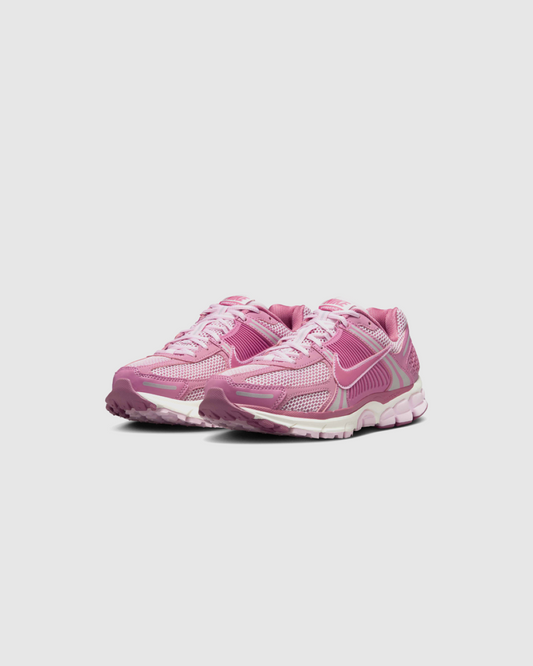 NIKE VOMERO 5 ELEMENTAL PINK