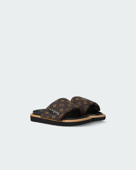 LOUIS VUITTON POOL PILLOW COMFORT MULE SLIDES