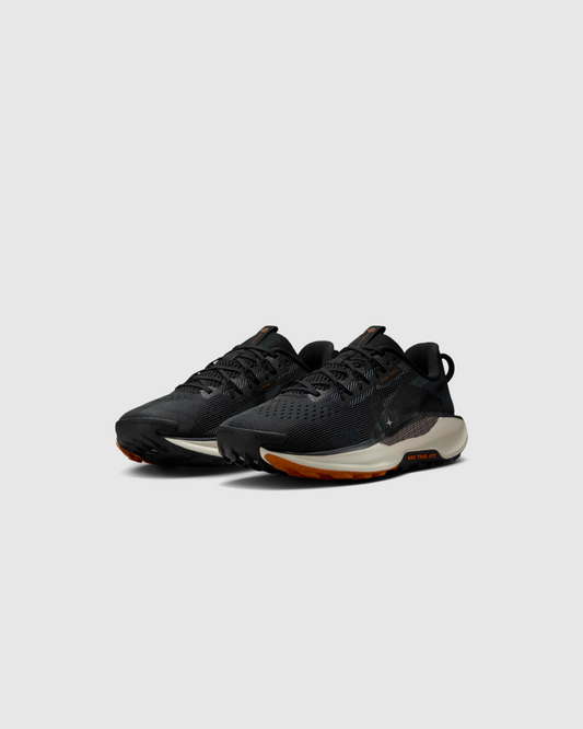 Nike React Pegasus Trail 5 Black Monarch Pale Ivory Off Noir Sneakers
