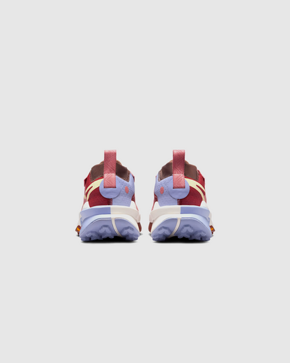 Nike Zegama 2 Trail Running Shoe in Red Stardust/Mars Stone/Lilac Ice/Alabaster