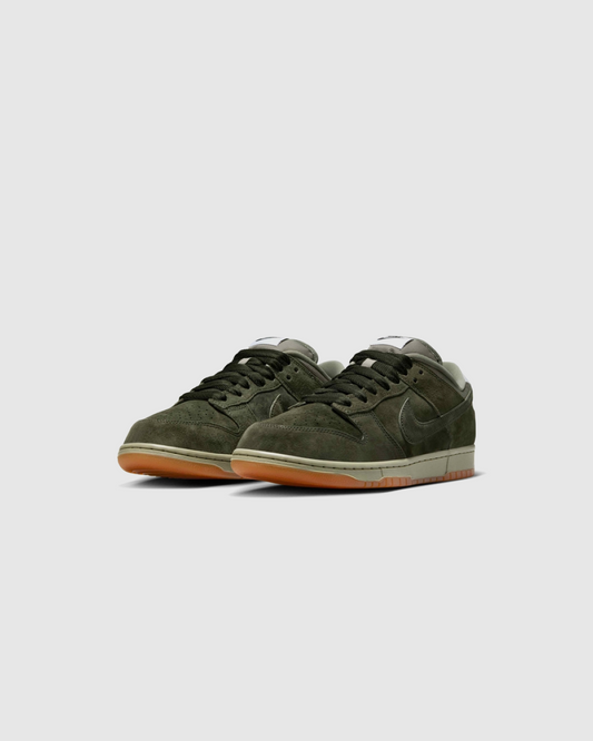 Nike SB Dunk Low Pro B "Sequoia” Sneakers