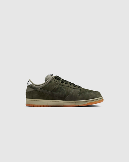 Nike SB Dunk Low Pro B "Sequoia” Sneakers