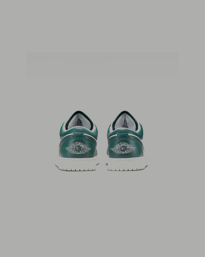 Air Jordan 1 Low SE “Oxidized Green” Sneakers