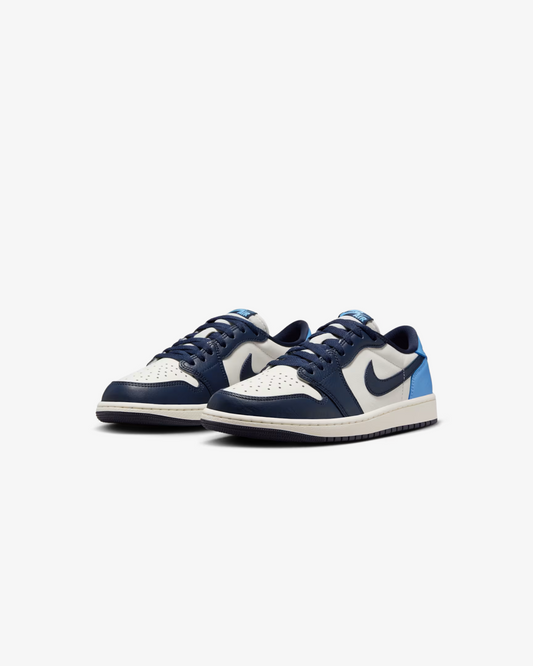 Air Jordan 1 Low OG "Obsidian UNC" Sneakers