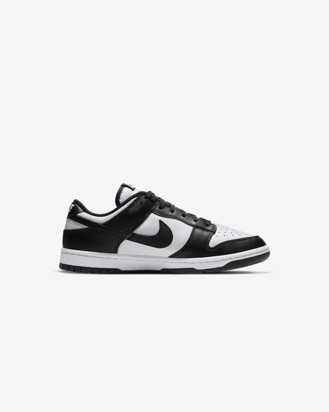 Nike Dunk Low Retro 'White/Black' Sneakers