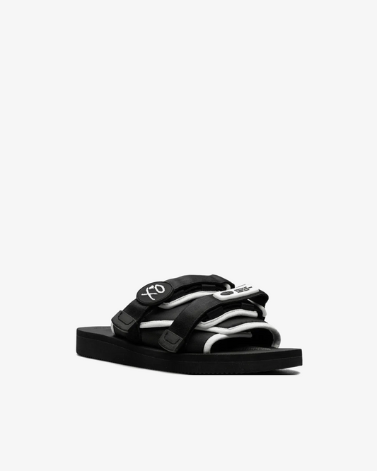 Suicoke XO Moto “The Weeknd – Black” Slides