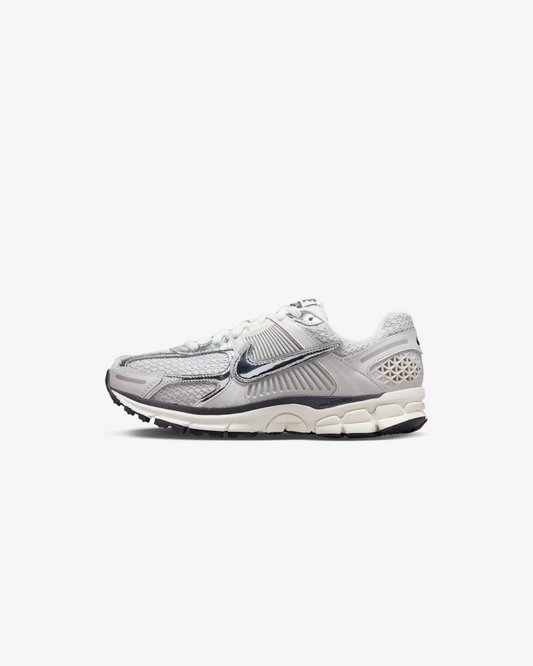 Nike Vomero 5 Photon Dust Metallic Silver Sneakers