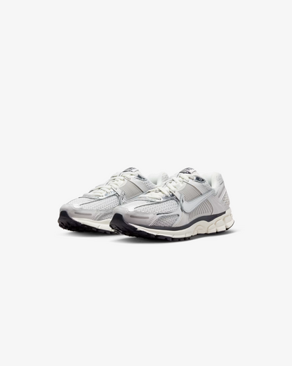 Nike Vomero 5 Photon Dust Metallic Silver Sneakers