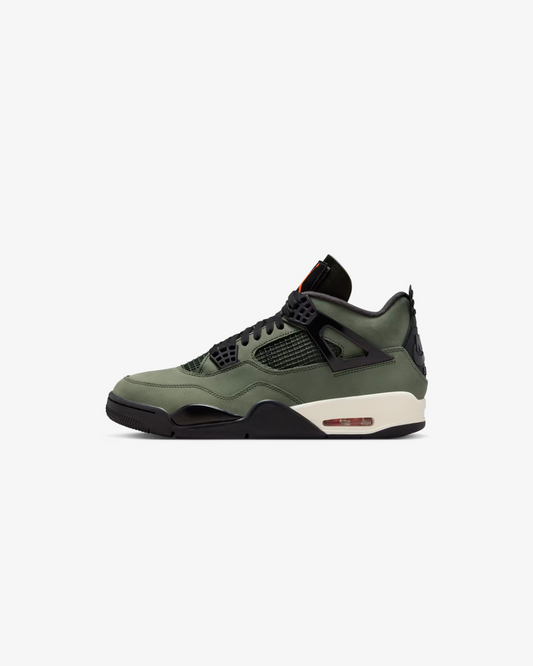 Air Jordan 4 Retro x UNDEFEATED “Deep Green & Clementine” Sneakers