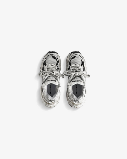 Balenciaga Runner “White/Black” Sneakers