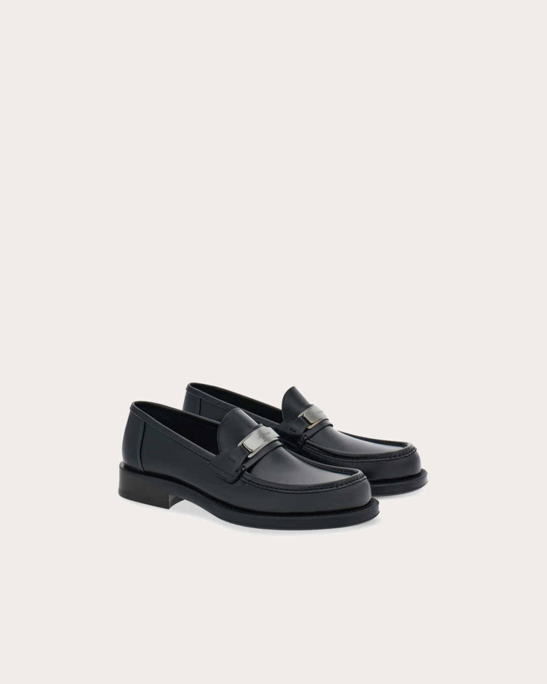 Ferragamo New Vara Buckle Moccasin Shoe