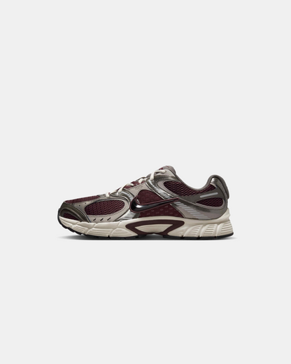 NIKE V5 RNR "Burgundy Crush/College Grey/Light Orewood Brown/Black" Sneakers