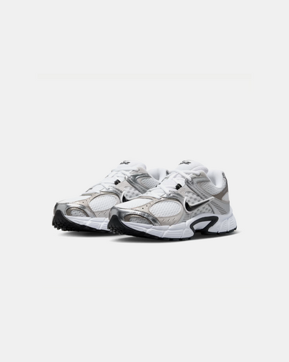 NIKE V5 RNR "White/Vast Grey/Metallic Silver/Black " Sneakers