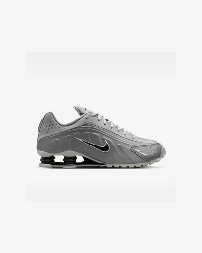 Nike Shox R4 'Light Smoke Grey/Smoke Grey/White/Black  ' Sneakers