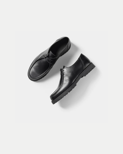 Ollie Moc Toe 'Black' Leather Shoe