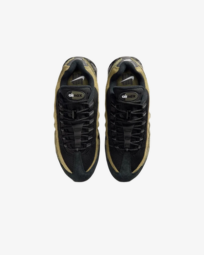 Nike x Undefeated Air Max 95 'La Brea' Sneakers