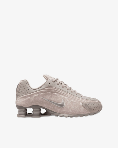 Nike Shox R4 "Pewter Floral” Sneakers