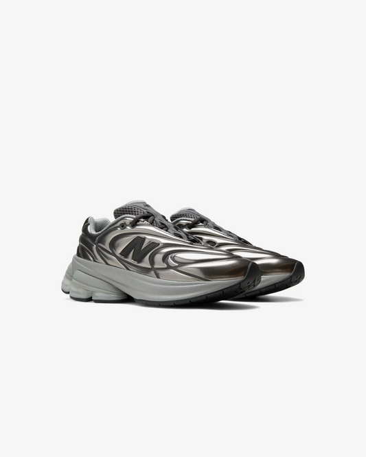 New Balance 5030 'Glossy Metallic Silver' Sneakers