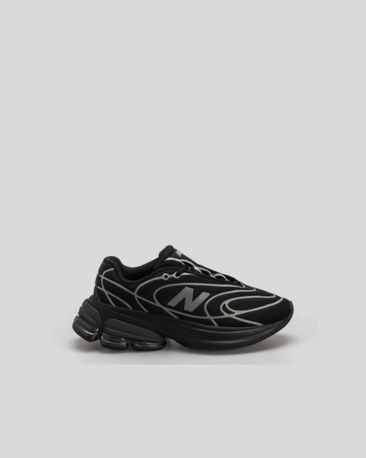 New Balance 5030 'Black' Sneakers